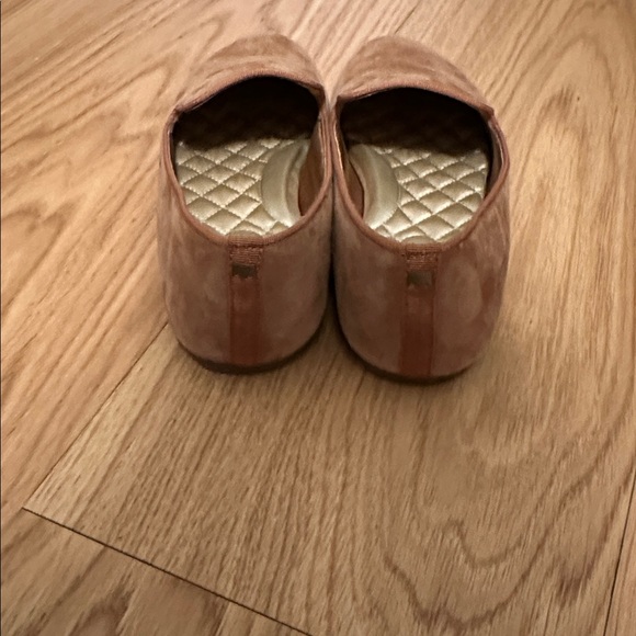 Birdies Starling Flats - Picture 3 of 6